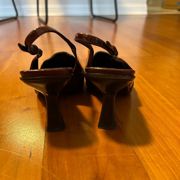 Authentic prada kitten heels - Picture 4 of 5